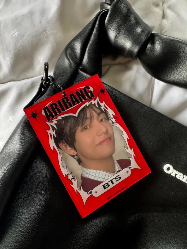 Arirang Photocard Holder — 3